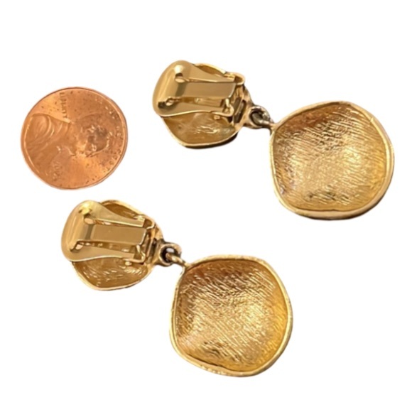 Vintage Givenchy Gold Plated Irregular Door Knocker Drop Logo Clip Earring - Picture 9 of 11